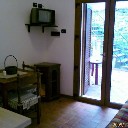 Casa Vacanze Del Pescatore Passignano sul Trasimeno Dış mekan fotoğraf