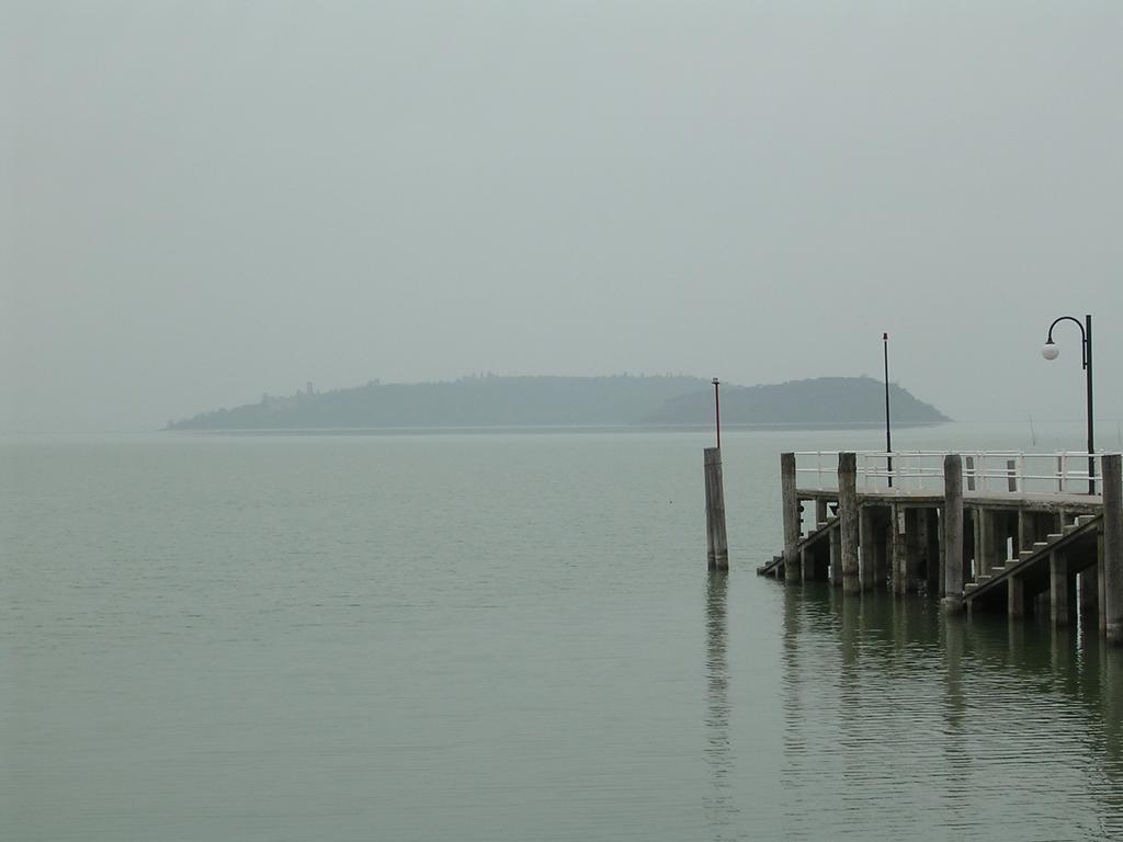 Casa Vacanze Del Pescatore Daire Passignano sul Trasimeno Dış mekan fotoğraf