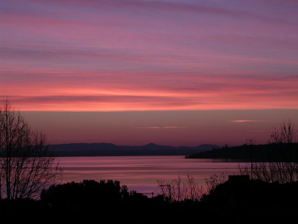 Casa Vacanze Del Pescatore Daire Passignano sul Trasimeno Dış mekan fotoğraf